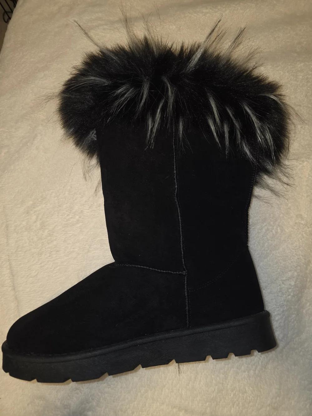 Women’s Black Faux Fur Winter Boots